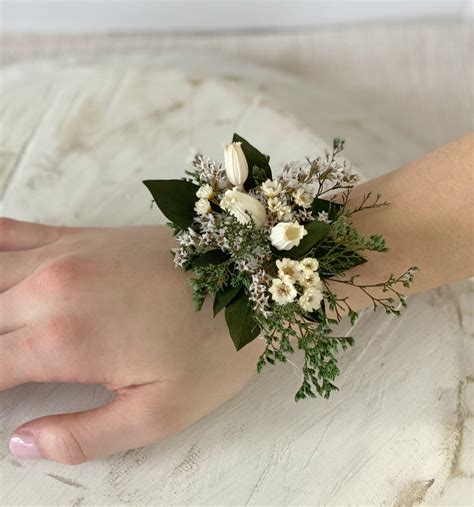 Greenery Wrist Corsage Wedding Corsagemother Day Etsy