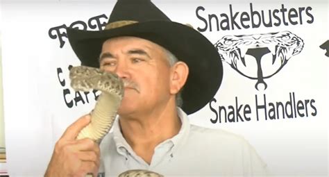 Rattlesnake Bite Kills Handler at Freer, TX Rattlesnake Round-up