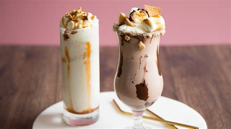 Sommerliche Drinks Smores Und Karamell Milchshake