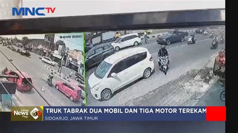 Rem Tak Berfungsi Truk Tabrak Dua Mobil Dan Tiga Motor Terekam CCTV