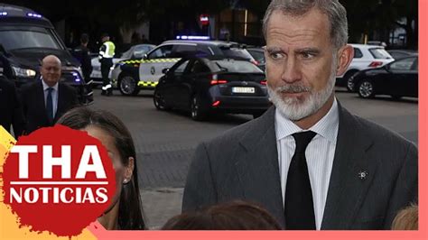 Los Reyes Felipe Y Letizia Muy Afectados Llegan A Valencia Para