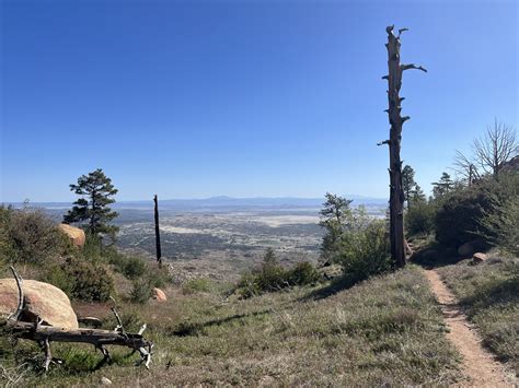 Granite Mountain, Granite Mountain Throne and Granite Mountain Overlook ...