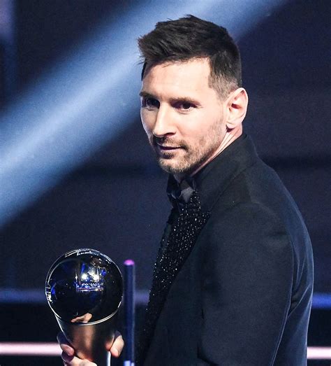 Lionel Messi Scoops The Best FIFA Men S Player Award For 2022