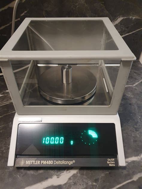 Mettler PM480 Delta Range Precision Balance LabMakelaar Benelux