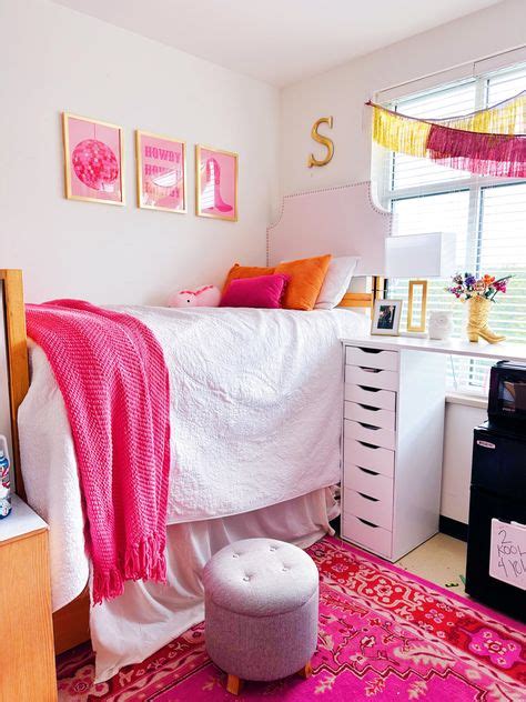 Preppy College Dorm Room Ideas That Will Impress