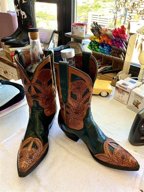 Got started on the Ammons today.. Amazing 🥇 : r/cowboyboots