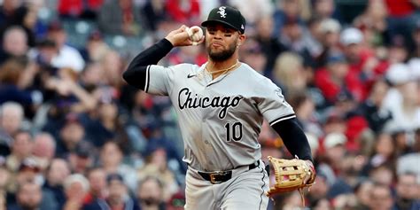 Yoán Moncada returns after five months