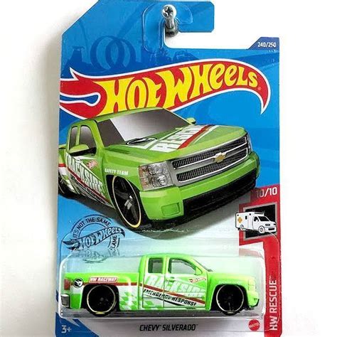 Hot Wheels Chevy Silverado kisautó világos zöld Játék hu Webáruház Játék rendelés