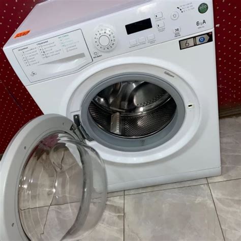 Hotpoint Ariston WMSF 605 B CIS Узкие стиральные машины