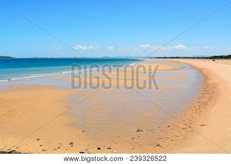 View Harbour Beach Image & Photo (Free Trial) | Bigstock