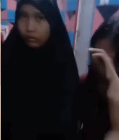 Viral 3 Remaja Putri Dikunci Dalam Toilet Oleh Petugas SPBU