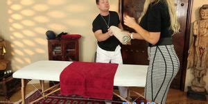 EAGER MILF Busty Bigboobs Amateur MILF Gets Pussybanged By BWC Tnaflix