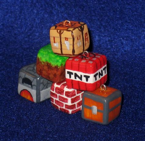 Minecraft In Miniature The Quest To Make All Things Minecraft Out Of