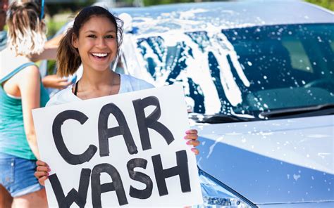 A Guide to Help Your Cause With a Car Wash Fundraiser | Room Mom Rescue