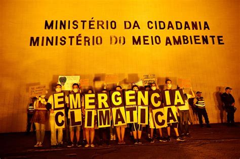 Veja Imagens Do Ato Da Greve Mundial Pelo Clima Em Bras Lia