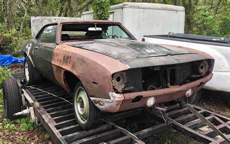 Rusty Roller Chevrolet Camaro Ss Barn Finds