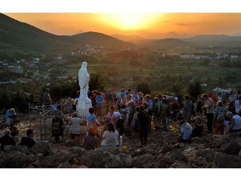 Gospa E Preko Me Ugorja Spasiti Cijeli Svijet I Slomiti Svu Avolsku