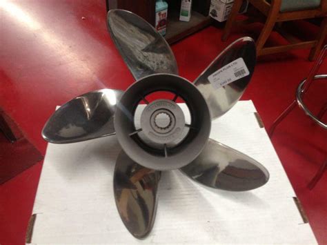 Find 22 Pitch Mercury Marine Bravo 1 Stainless Steel 4 Blade Boat Prop