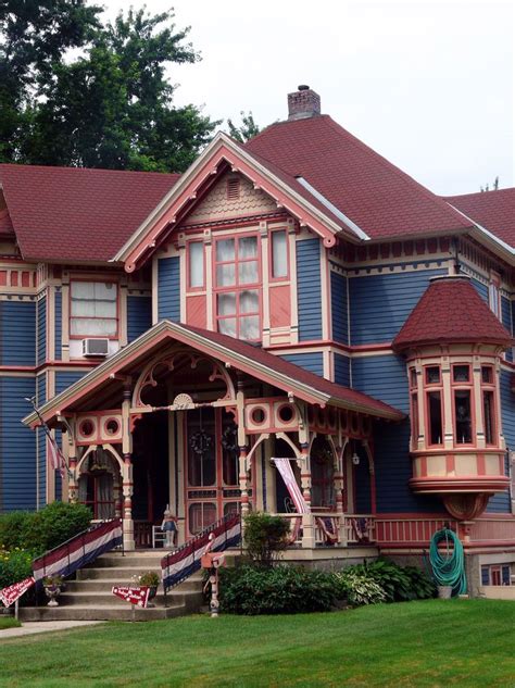 Britt Iowa Painted Lady House Victorian Homes Expensive Houses