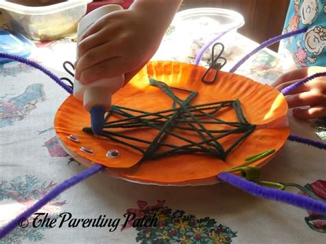 S Is for Spider Halloween Paper Plate Craft