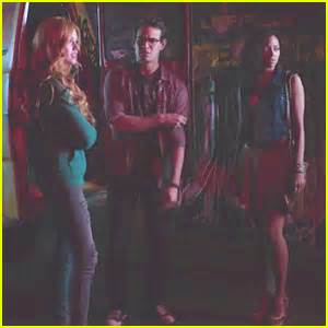 Shadowhunters Debuts Two New Teasers Watch Them Here Alberto