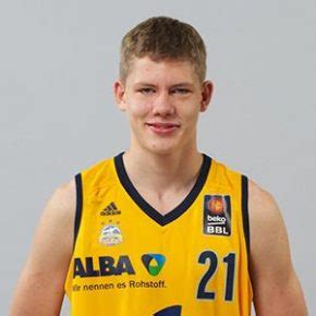 Moritz Wagner Bio, Affair, Single, Net Worth, Salary, Age, Ethnicity