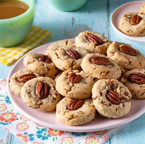 Easy Pecan Sandies Recipe How To Make Pecan Sandies Cookies