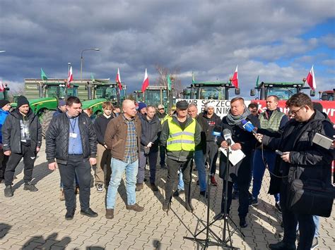 Protest Na Traktorach W Szczecinie A Do Skutku Warszawa Za Obcymi