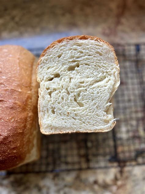 Light and Fluffy White Sandwich Bread