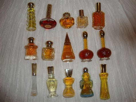 Vintage Unique Avon Collectible Mini Perfume Bottle Lot Ebay Avon