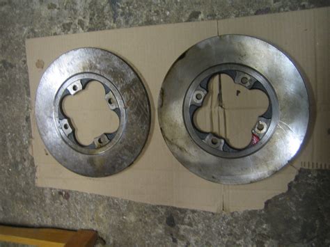 New 2 X Quality Alfasud Sprint 1972 80 4 Bolt Brake Discs Alfasud