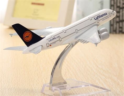 A380 Lufthansa Airplane Aircraft Model 16cm Airline Aeroplan Diecast