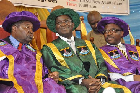 Strategic Index News Pics Gov Fashola At Lasus Th Convocation