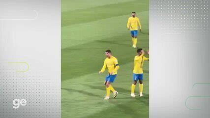 Cristiano Ronaldo Criticado Na Ar Bia Saudita Por Poss Vel Gesto