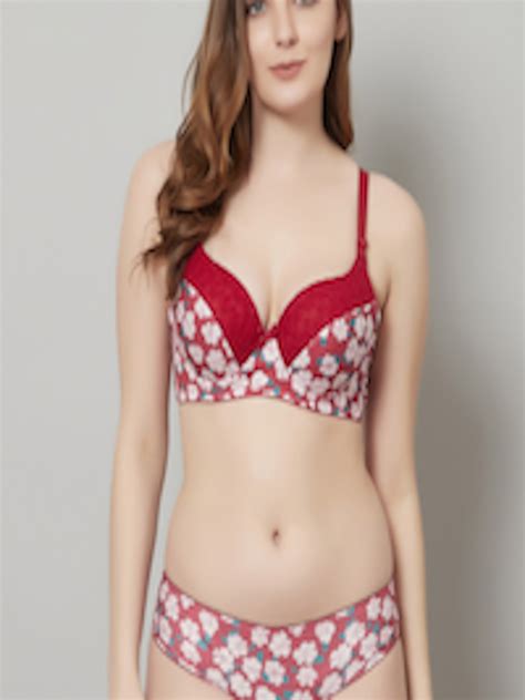 Buy PrettyCat Women Red Floral Printed Lightly Padded Lingerie Set