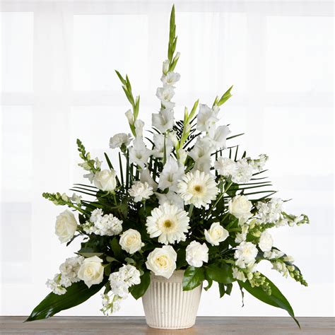 Altar Arrangements – Milwaukie Florist | Milwaukie Floral and Garden