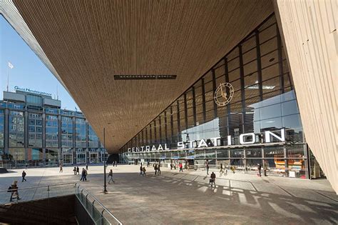 Rotterdam Central Station – Arch Journey