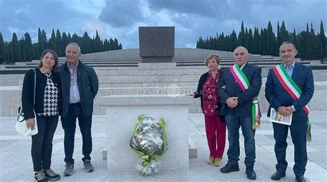 Cropani Visita Al Sacrario Militare Voce Omaggio Ai Caduti