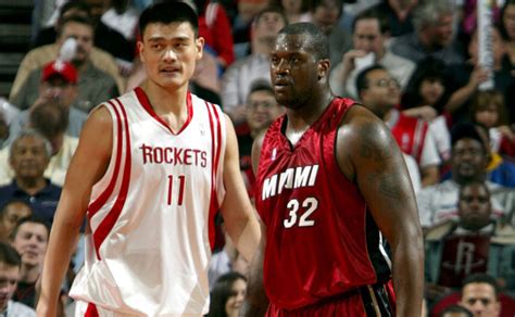 El engaño de Yao Ming a Shaquille O´Neal | Basquet Plus