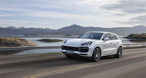 First Drive Review The 2019 Porsche Cayenne Turbo Sets All The Thirst