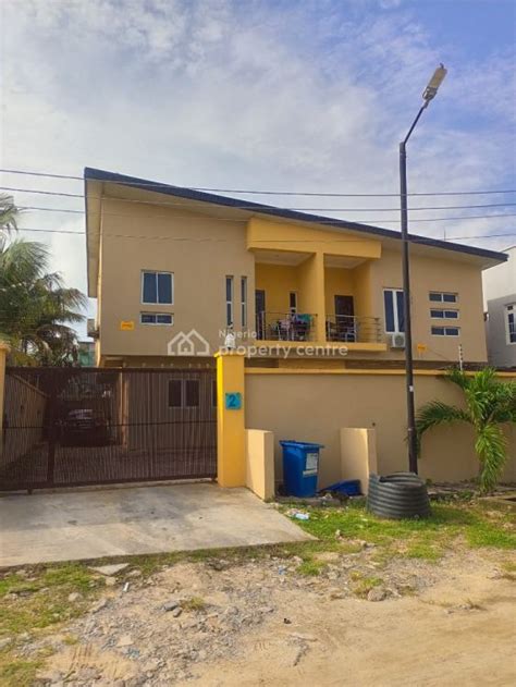 For Rent Luxury Bedroom Flat Murphy Adetoro Street Alpha Beach Road