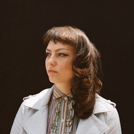 Angel Olsen: “Shut Up Kiss Me” Track Review | Pitchfork