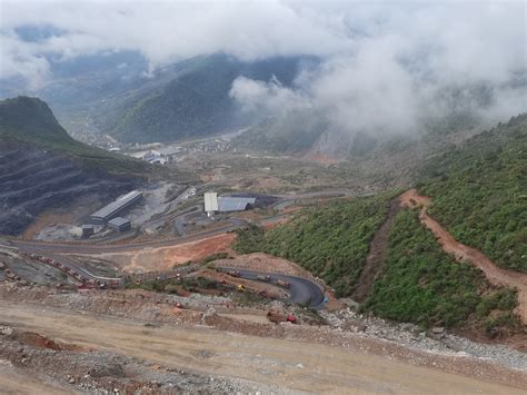 浙江省衢州市衢江区上方镇金牛村山塘岭石灰岩矿验收