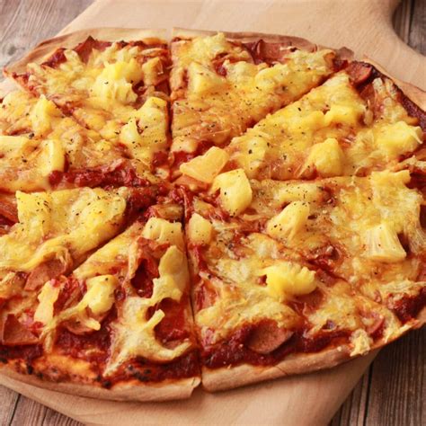 Vegan Hawaiian Pizza Loving It Vegan