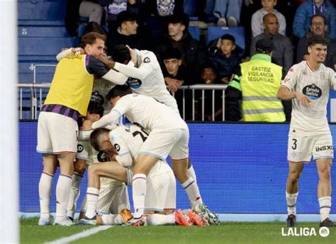 Once Del Real Valladolid En La Jornada 11 De LALIGA EA Sports