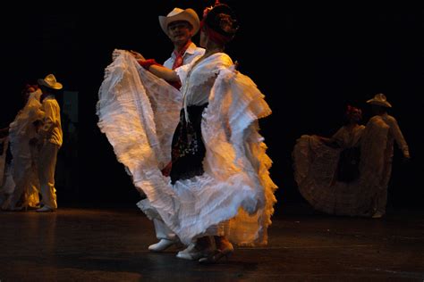 Folkloric Festival Of Veracruz Escapadas