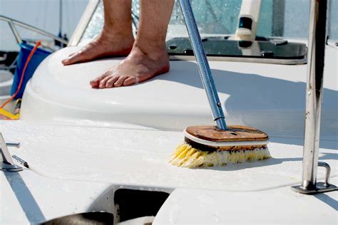 Non Skid Deck Cleaner Use