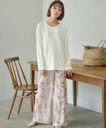 Lingerie by GeeRAランジェリーバイジーラのトピックスLingerie by GeeRAやわらか着心地のレーヨンブレンド素材 ZOZOTOWN