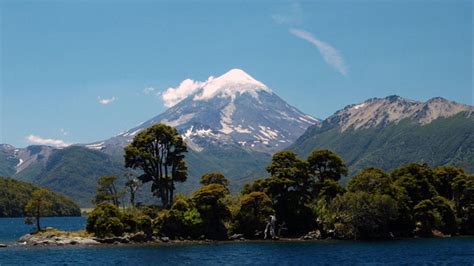 Volcán Lanín Se Abre El Diálogo Tras La Controversia Por La