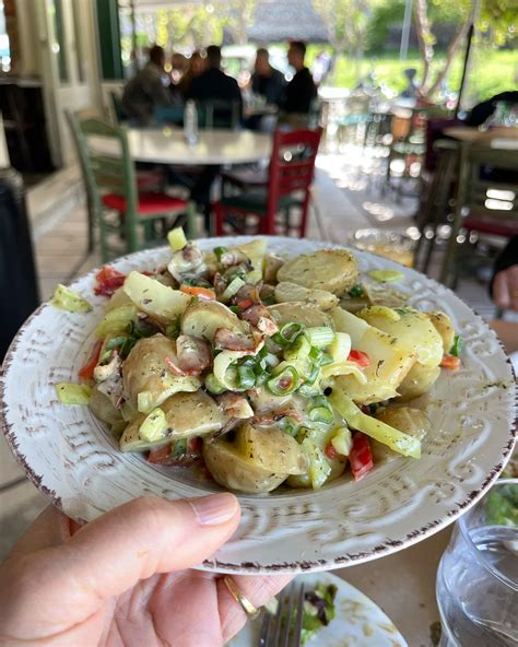 The best food in Thessaloniki Greece - where and what to eat